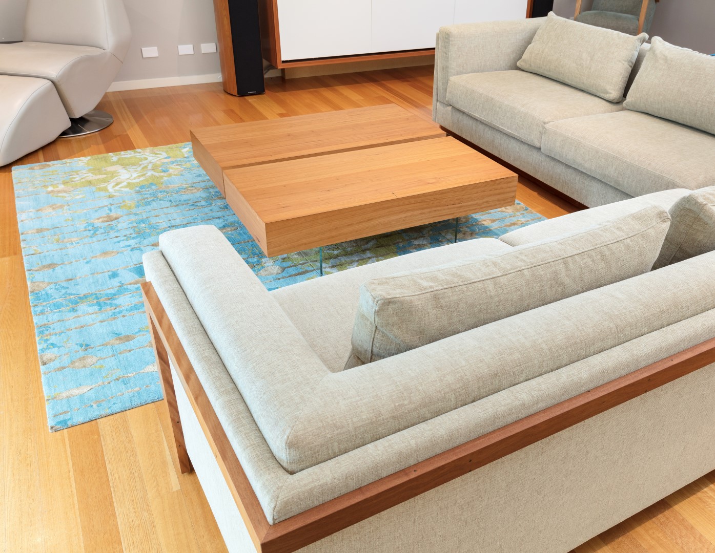 innersanctum - Lockyer St, Griffith - Friday, 17 November 2017